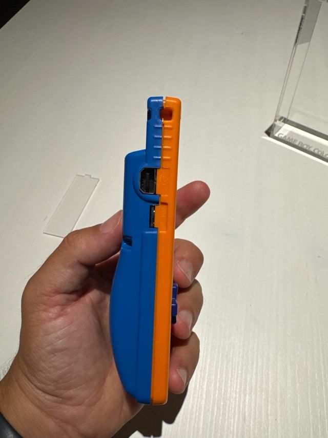 Game Boy Color Pokémon - Naranja