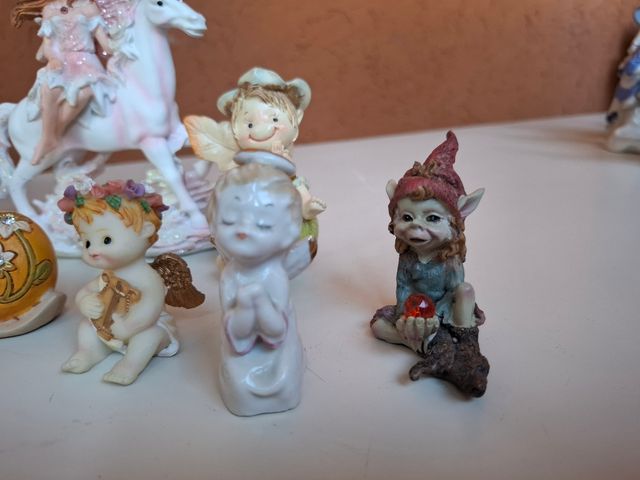 Set statuette da collezione 