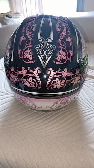 Casco Shoei integral talla M para chica
