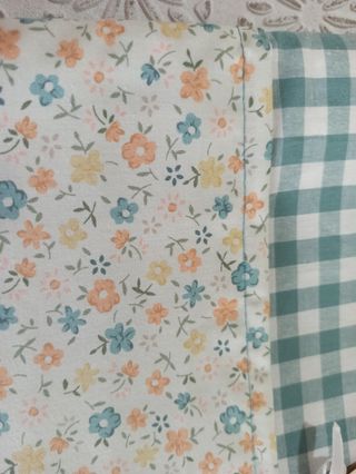 Funda porta-libros | Tejido floral y vichy