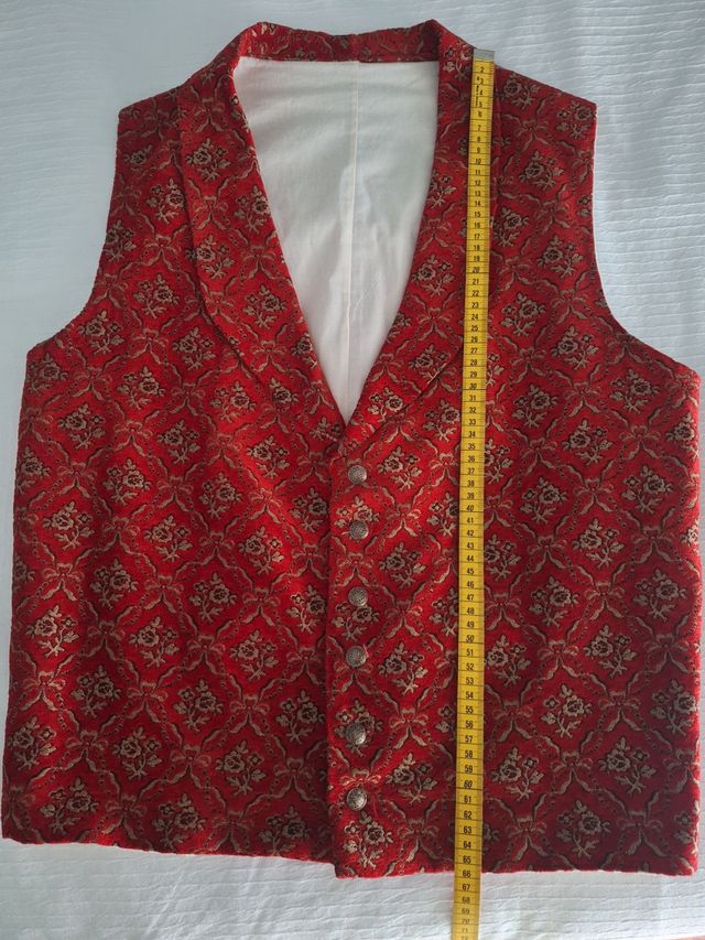 Chaleco rojo y dorado - Baturro