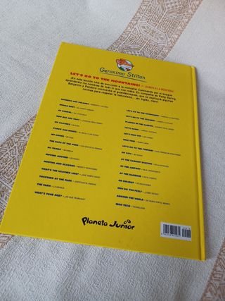 Libro ilustrado en inglés/español Geronimo Stilton