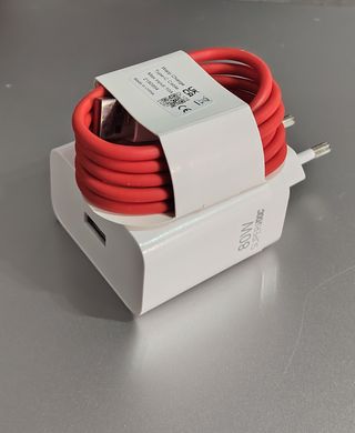 Caricabatterie OPPO OnePlus SuperVOOC da 80 W + cavo USB-C