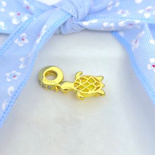 Charm Tortuga Dorado con Cristales