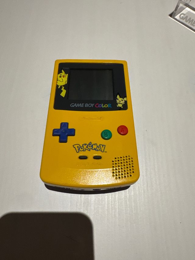 Game Boy Color Pokémon Amarillo