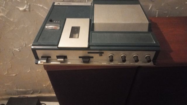 AngloTutor CK 8408 - Grabadora Vintage