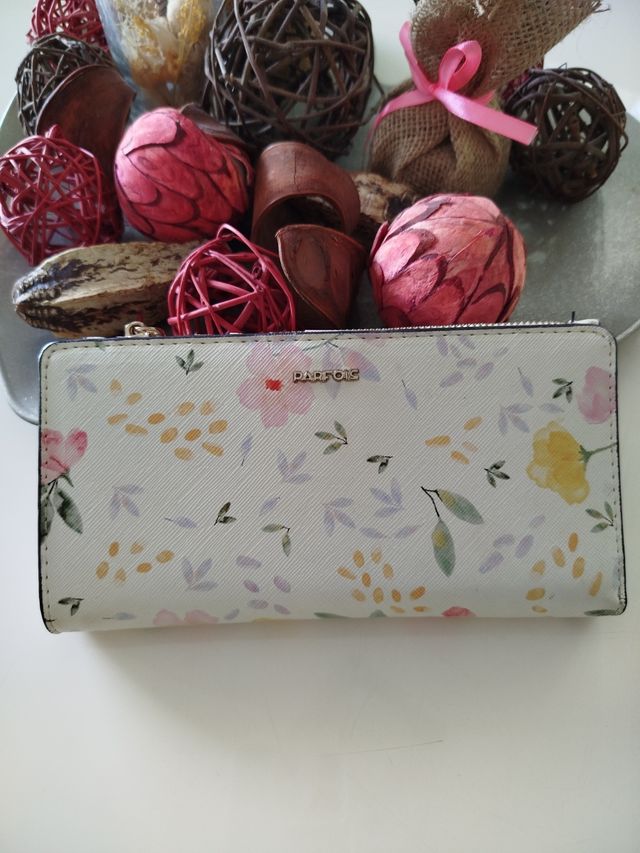Monedero Parfois - Flores