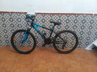 Bicicleta B'Twin montaña,rockrider 500 