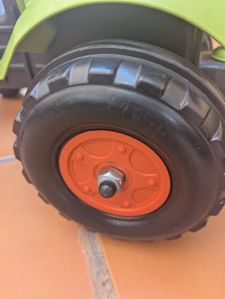 Tractor de juguete 