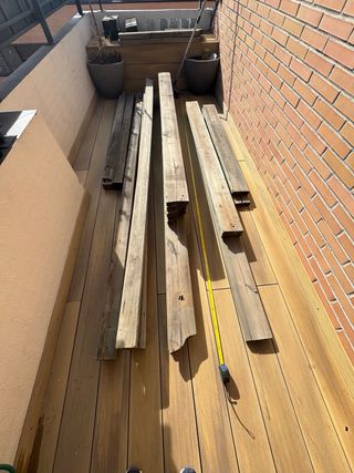 Madera pérgola - Buen estado