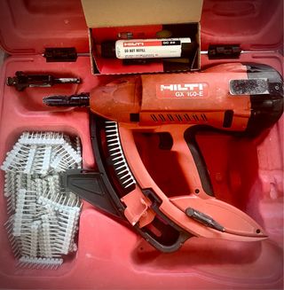 Clavadora Hilti GX 100-E