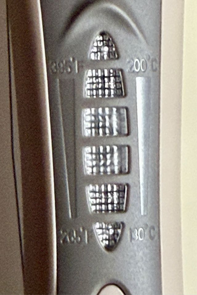 Cepillo alisador de pelo