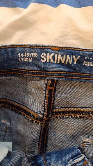 Shorts vaqueros rotos talla 13-15 años M H&M 