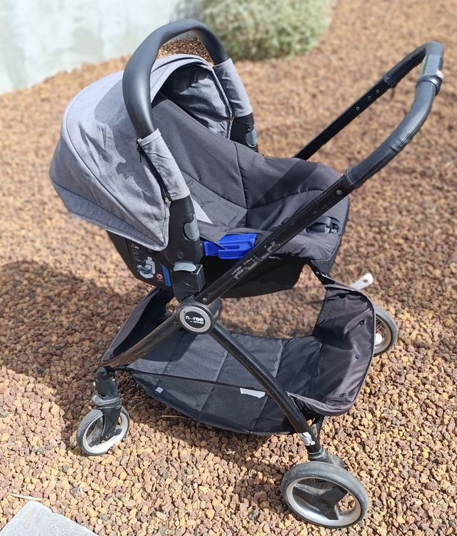 Carro bebé ligero maxicosis 