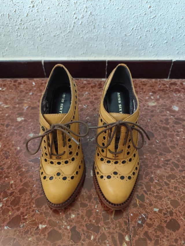 Tacones Miss Sixty - Marrón Beige