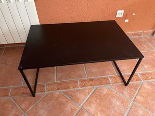 Mesa centro metal negra