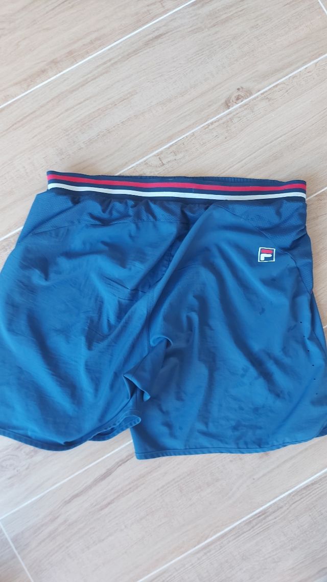 Shorts Fila L - Deportivos