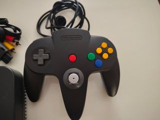 Nintendo 64 consola negra