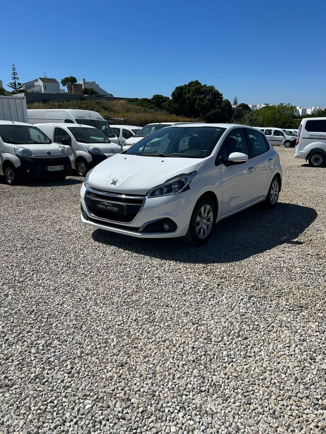 Peugeot 208 2018