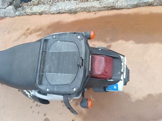 Dominator nx650 