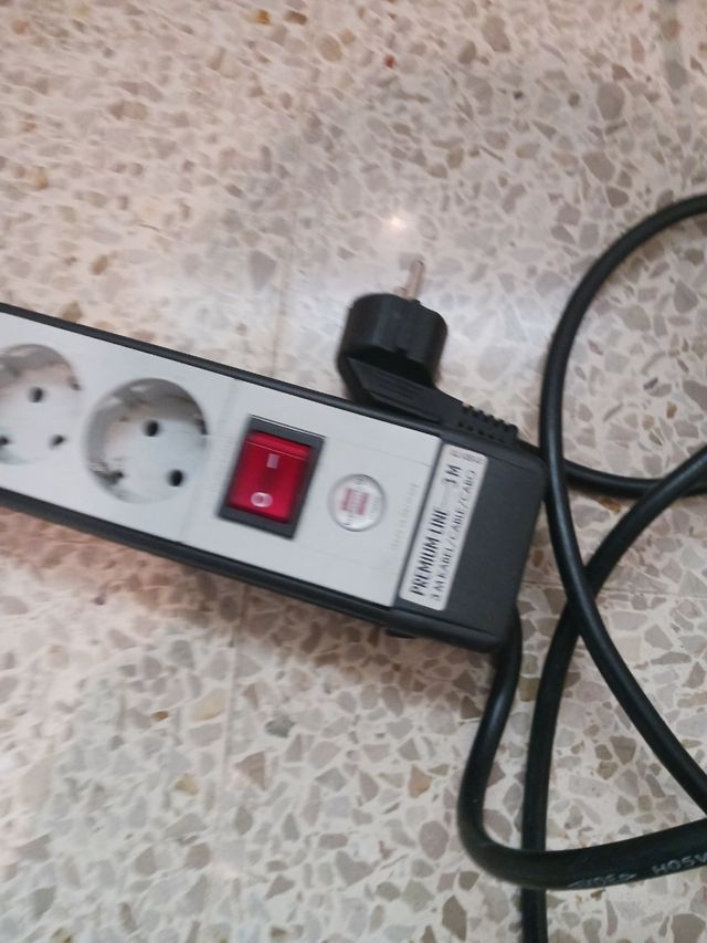 Regleta 8 enchufes - Alargador