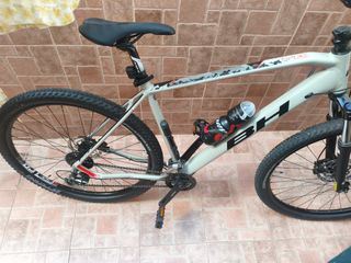 Bicicleta BH Spike montaña