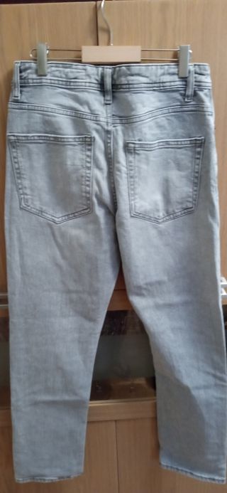 Vaqueros Zara grises talla M