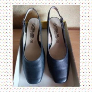 Zapatos Pitillos destalonados azules 36