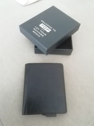 Cartera negra - TOP