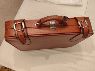 Maleta vintage marrón