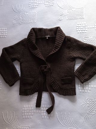 Chaqueta Marron.Massimo Dutti.
T L. 34.