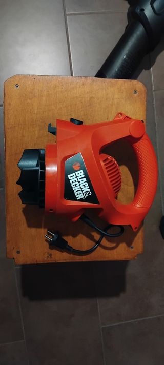 Soffiatore Black&Decker 2200W
