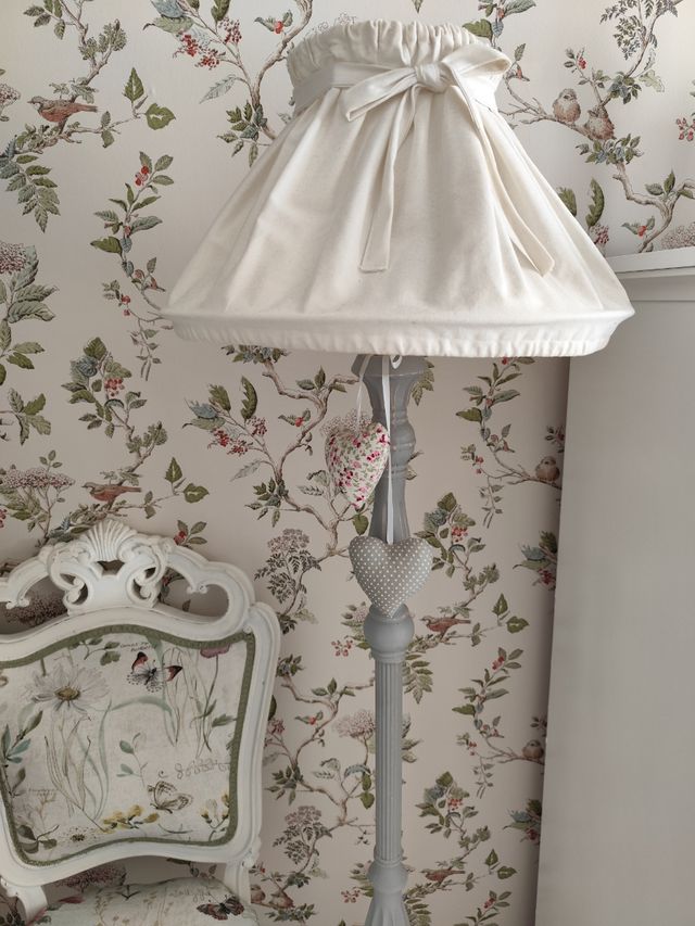 Lampara pie gris 1'60.