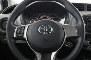 Toyota Yaris 1.0 VVT-i Active