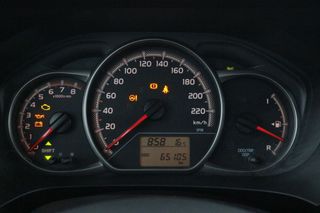 Toyota Yaris 1.0 VVT-i Active