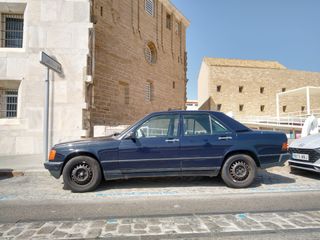 Mercedes-Benz Clase E 1993