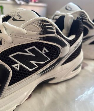 Zapatillas New Balance 530 - Blancas y Negras