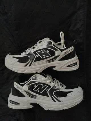 Zapatillas New Balance 530 - Blancas y Negras