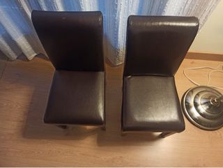 Dos sillas pequeñas - Negro
