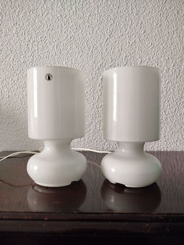 juego de dos Lamparas de mesa de Ikea.