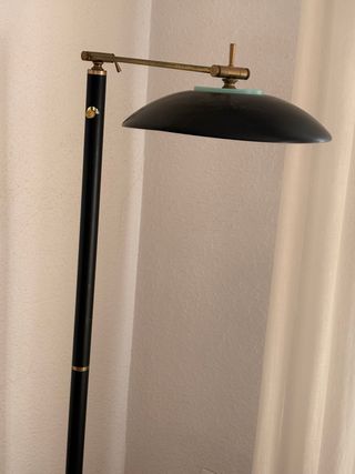 Lámpara pie vintage - metal negro y dorado