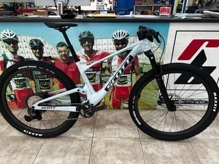 SCOTT SPARK RC PRO 2026