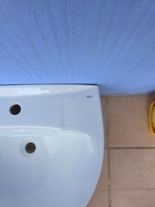 Pie de porcelana blanco - Pilita
