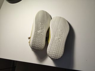 Zapatos Pitas Mostaza - Nuevos Talla 31
	