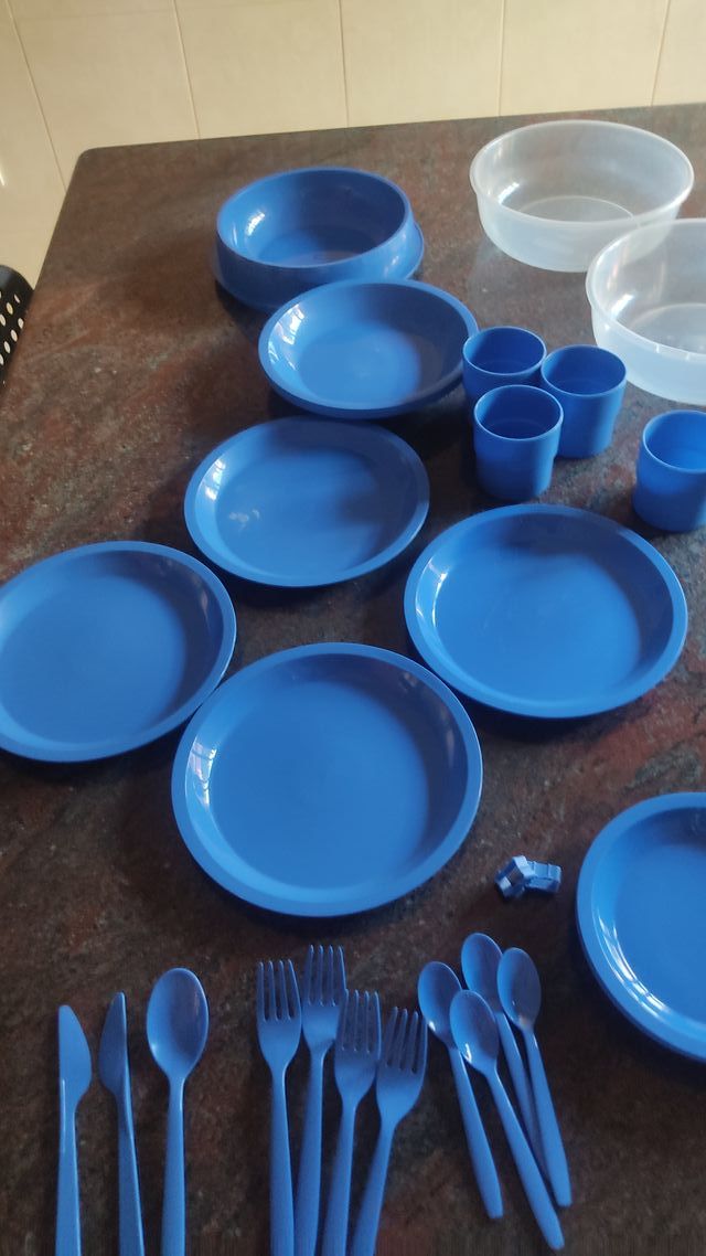 Juego de Camping - Vajilla Plástica