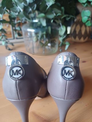 Zapatos Michael Kors plataforma-gris