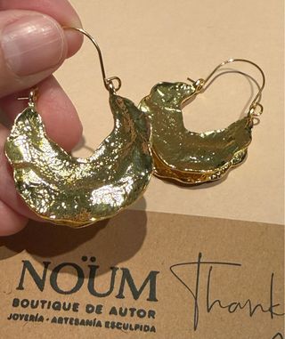 Pendientes NOÜN dorados
