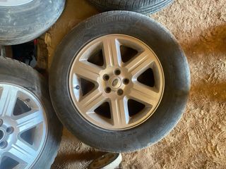 Llantas Land Rover c/cubiertas