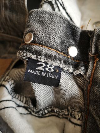 Jeans grigi sfumati vintage primi anni 2000