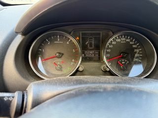 Nissan Qashqai 2012
